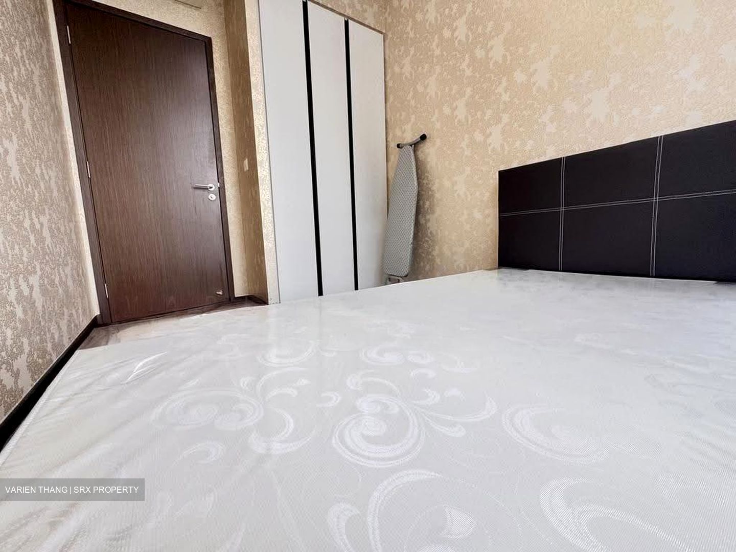 Symphony Suites (D27), Condominium #628263861